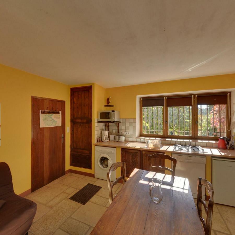 Les Gites Du Lac - Appartements Montauroux Ngoại thất bức ảnh